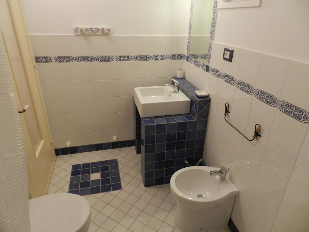 Casa Corte Con Terrazza Taviano Szoba fotó