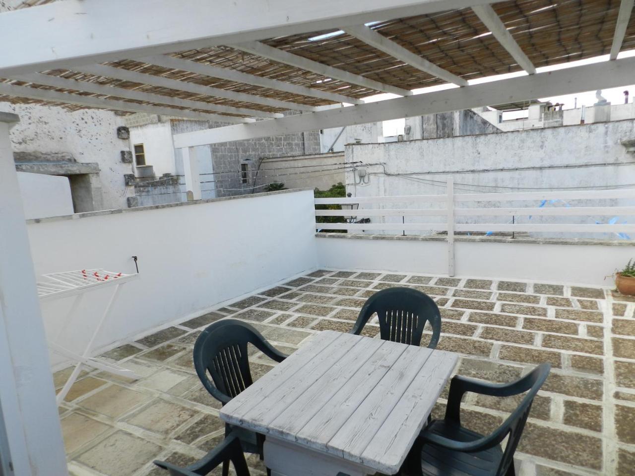 Casa Corte Con Terrazza Taviano Kültér fotó